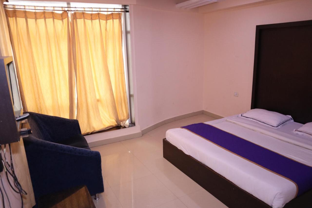 Smilestay Bns Lodge Бангалор Экстерьер фото