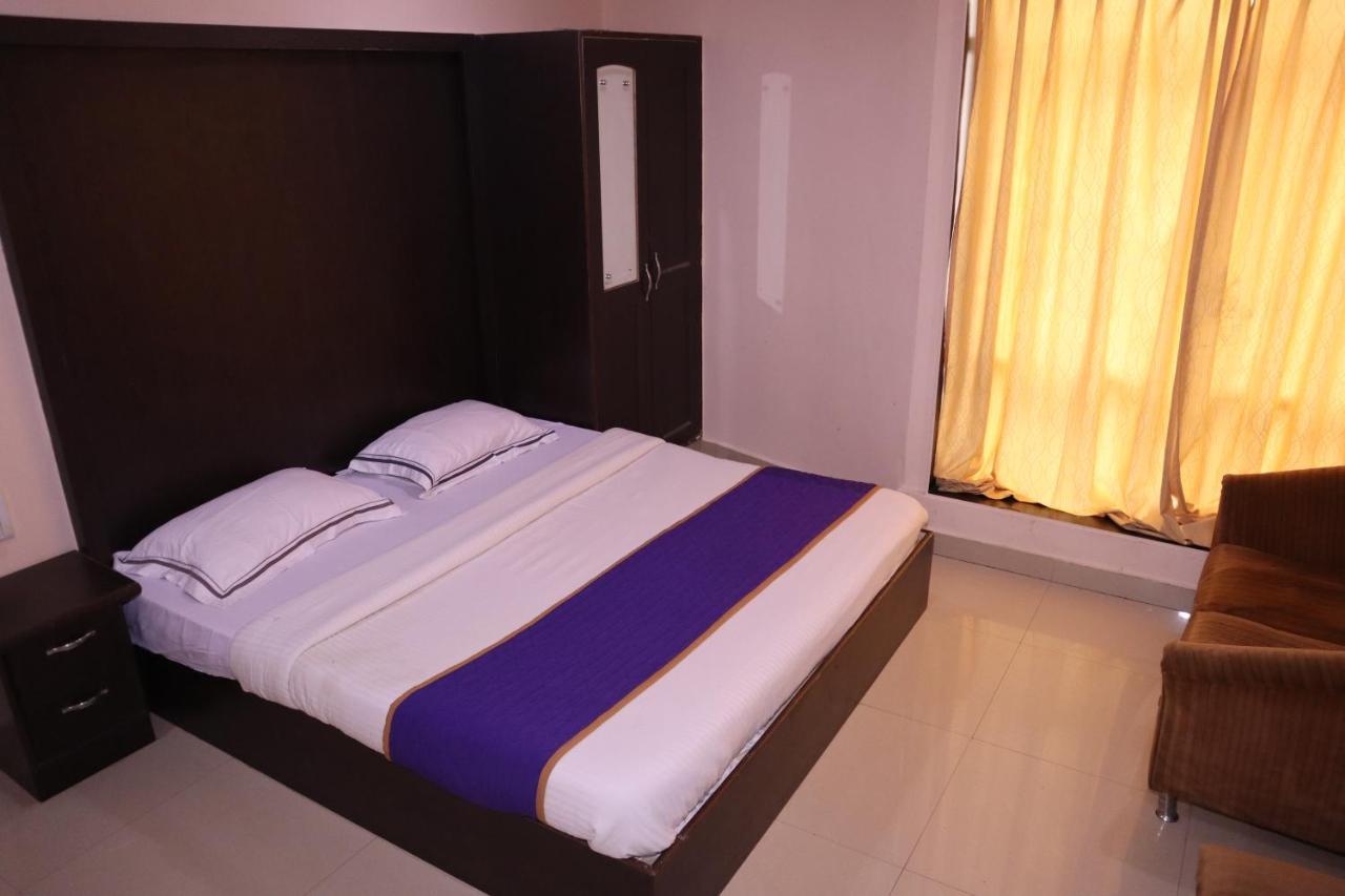 Smilestay Bns Lodge Бангалор Экстерьер фото